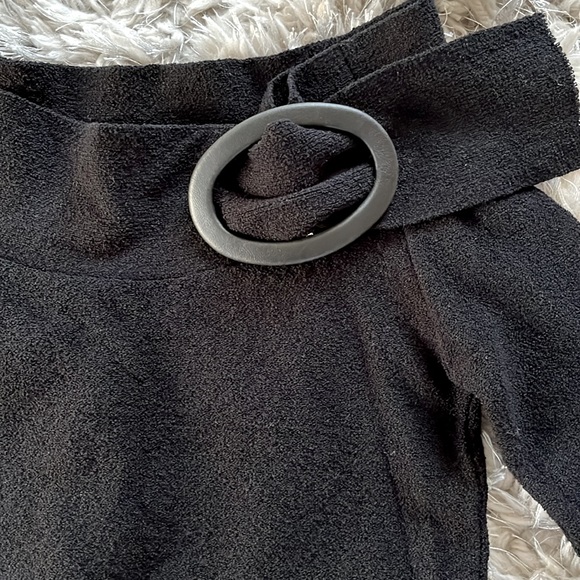 ANNEX CROPPED TOP - Picture 2 of 8